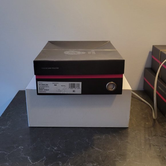 $59 NWT (8) Vince Camuto Sandal - Picture 11 of 12